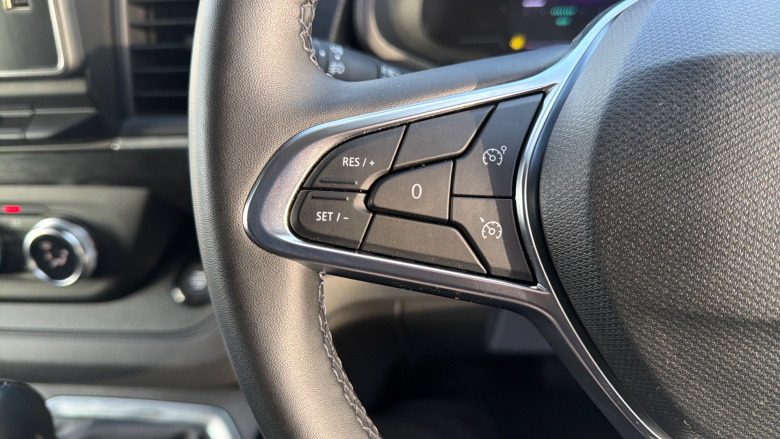 Renault Trafic Swb Diesel SL30 Blue dCi 170 Extra Sport [Safety] Van EDC